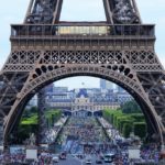 eiffel tower, arch, tourism-4416700.jpg